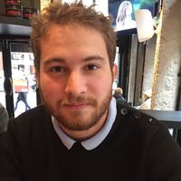 Nicolas Poulain的照片