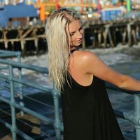 Kayla Stradling's Photo