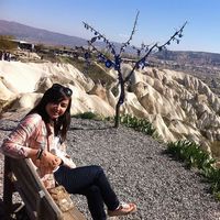 Fotos de Tuğçe Odabaş