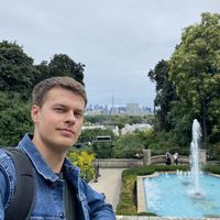 Maxim Sigaryov的照片