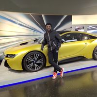 Srini Thala的照片