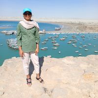 Zahra Farashahi的照片