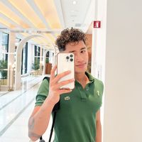 Lloyd Stephen Jugalbot的照片