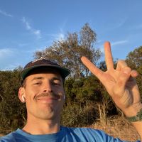 Joshua Partington的照片