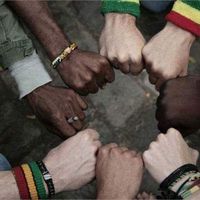 Oumar  Diop的照片