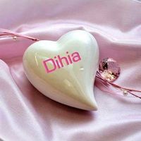 Dihia Jasminne的照片