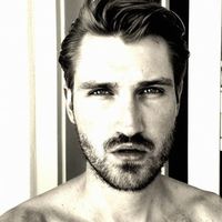 Nikolas Kühnis的照片