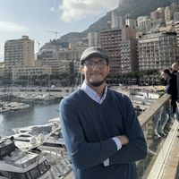 Salah  Naser's Photo