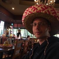 David Becsei的照片