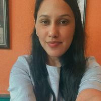 Rumika Sharma的照片