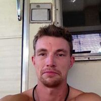 Michael Nicholls的照片