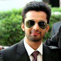 Shivam Shukla的照片