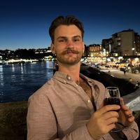 Benjamin Theaker's Photo