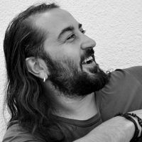 derek Sheaphert的照片