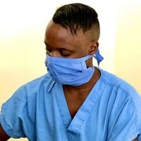 Menard SABUSHIMIKE的照片