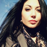 Yana Zhukova的照片