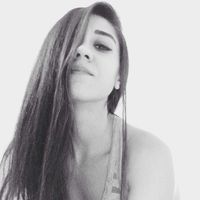 Müge Uçak的照片