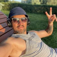 Christian Salas's Photo