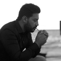 Yargı Güzel的照片