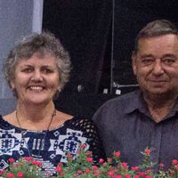 Faye & Barry  Jones的照片