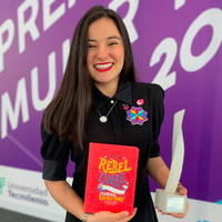 Montserrat Fregoso Fonseca的照片