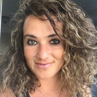 Lydia Solymár的照片