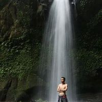 Jeffri Otak Tumpul's Photo