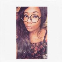 Noemie Poitou的照片