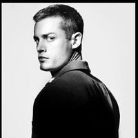 Ian Weinberger的照片