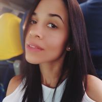 Sabrina  Batista的照片