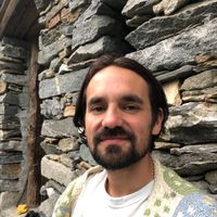 Fotos de Adrian Mena