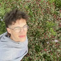 Adam Kožík的照片