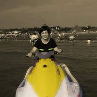 Chienying Lee's Photo