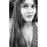 Magdalena Pradi的照片