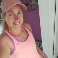 Nikoletta Lakatos的照片