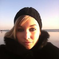 caroline Salvat的照片