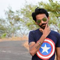 Mahesh Jadhav的照片