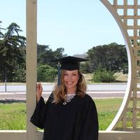 Makena Volzing的照片