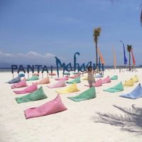 indah fajar的照片