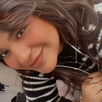 Deivyka Bastrdo's Photo