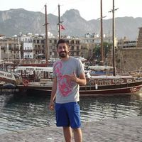 Nurşan Güllü's Photo