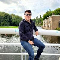 Onur Ahmet Çelik的照片