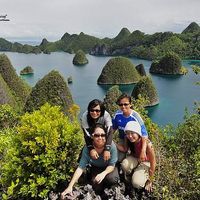 Elisabeth Nusmartaty's Photo