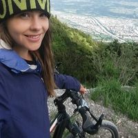 Ruby HOCKER的照片