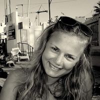 Sarah Kreuzer的照片