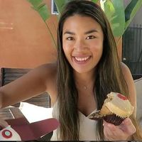 victoriabaeley's Photo