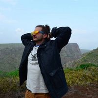 Aviram Aziz的照片