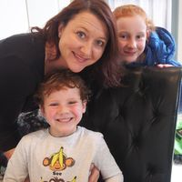 Kylie Hillier的照片