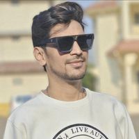 Palak Sheth的照片