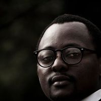 Elvis Nshom的照片